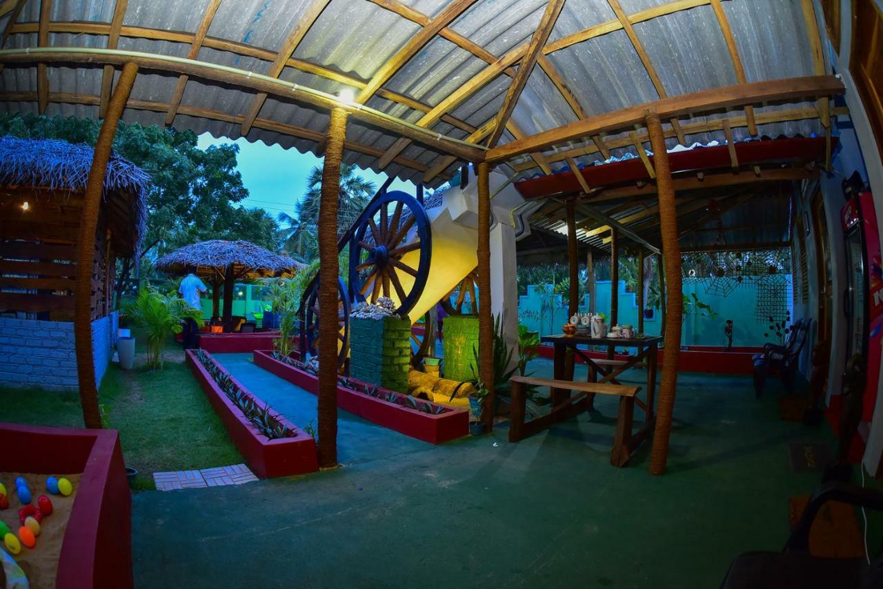 Neem Garden Guest House Батикалоа Екстериор снимка