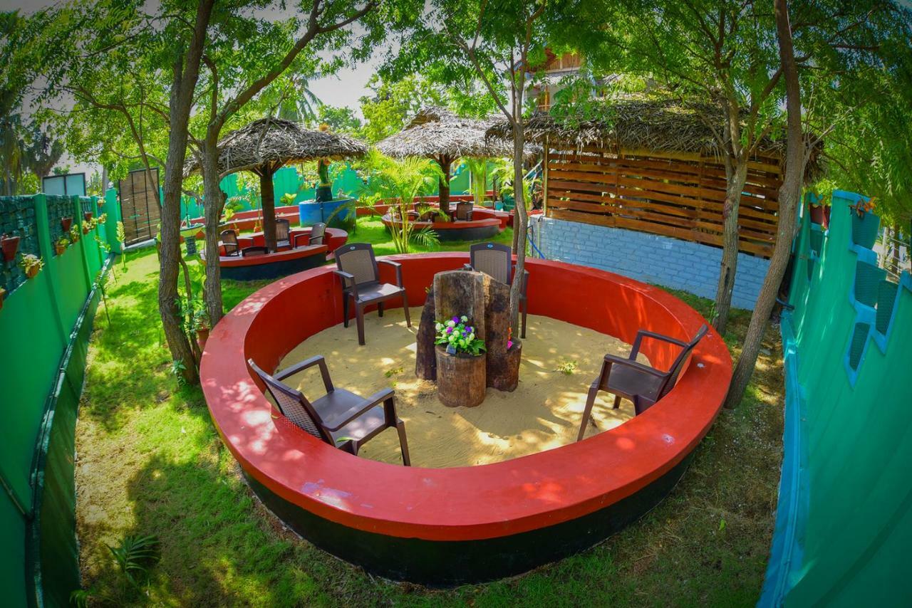 Neem Garden Guest House Батикалоа Екстериор снимка
